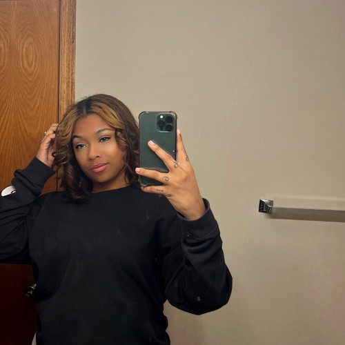 Andrea M. profile photo