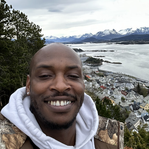 Emmanuel R. profile photo