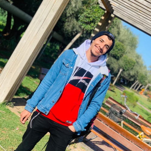 Taha D.