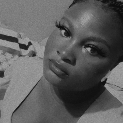Eva C. profile photo
