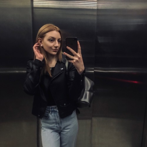 Elina Z.