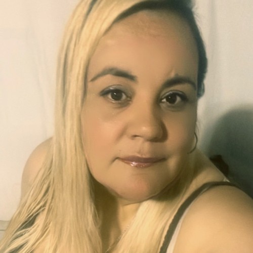 Gabriela  N.