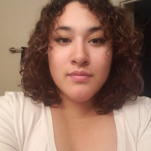 DANIELA V.