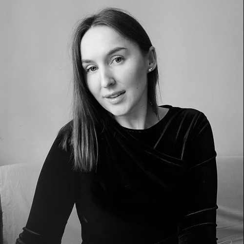 Violeta F.