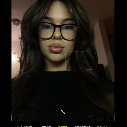 Senna V. profile photo