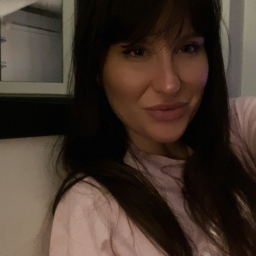 Mira D. profile photo