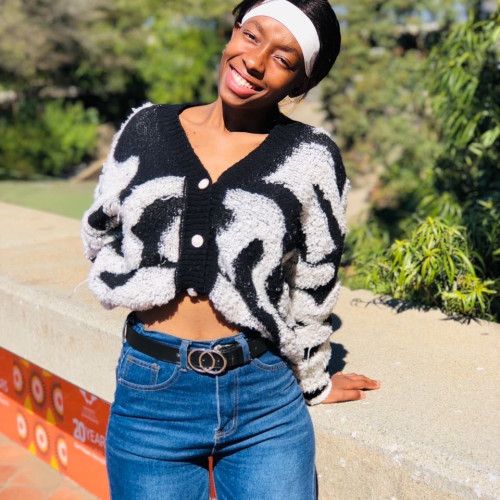 Akhona M. profile photo