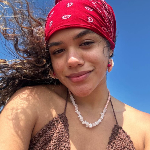 ISABELLE L. profile photo
