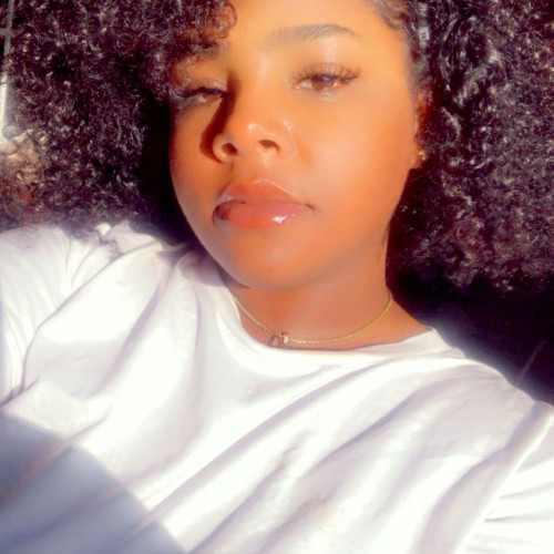 Justine L. profile photo