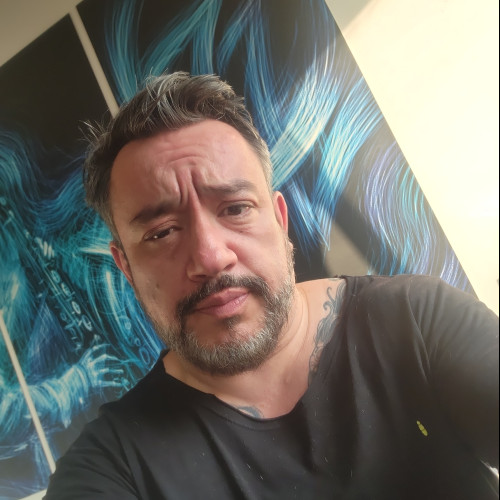 JAVIER G.