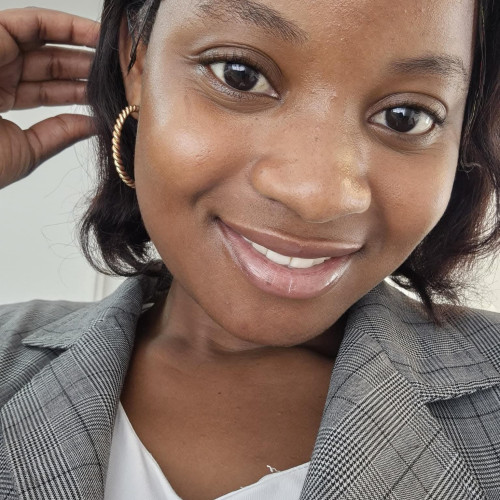 Esperana M. profile photo
