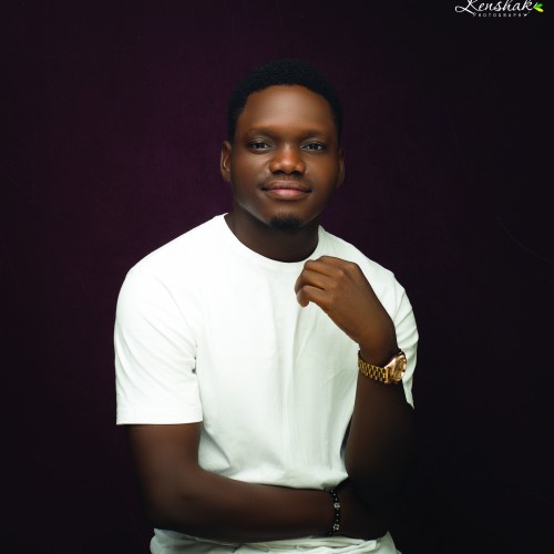 Elohim  B. profile photo