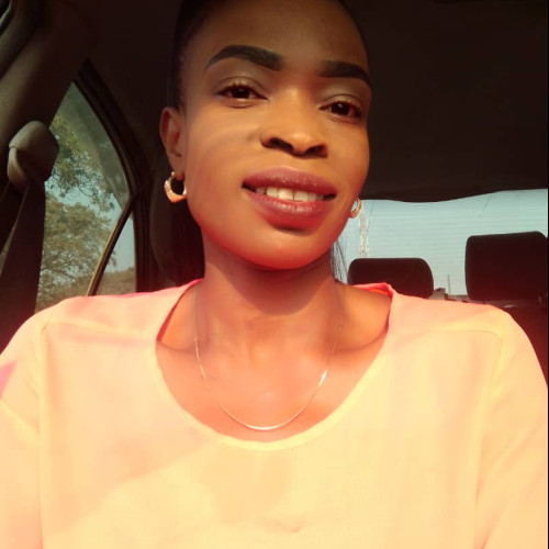 Claudia  M. profile photo