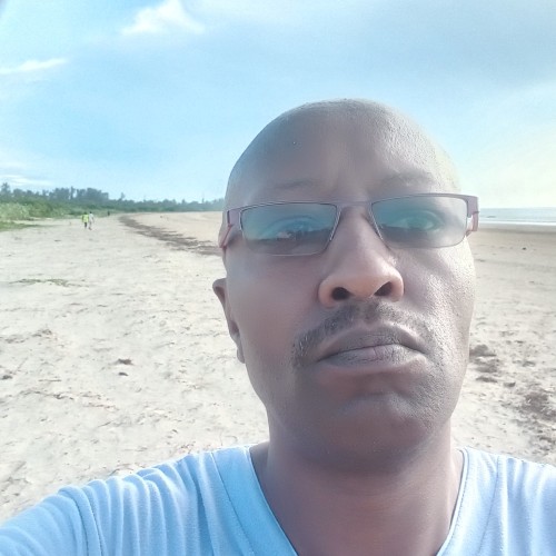 Charles  M. profile photo