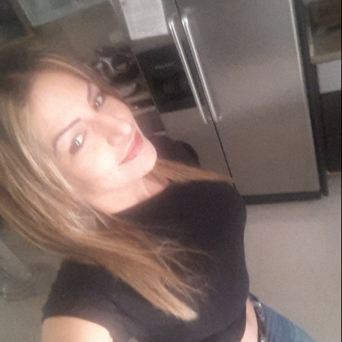 Zoe r. profile photo