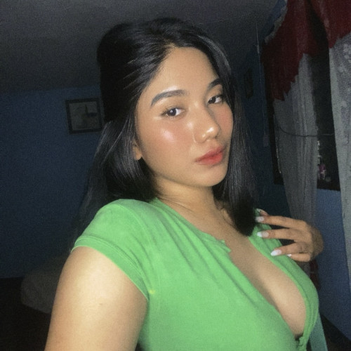 grace l. profile photo