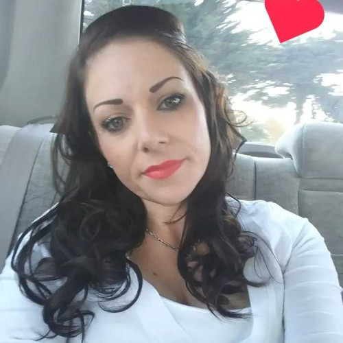 stephanie v. profile photo