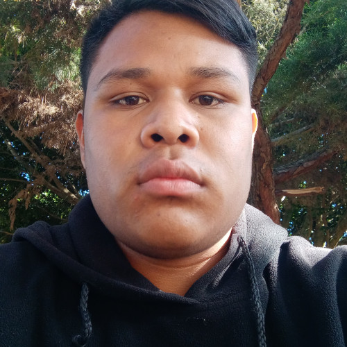 Estuardo  C. profile photo