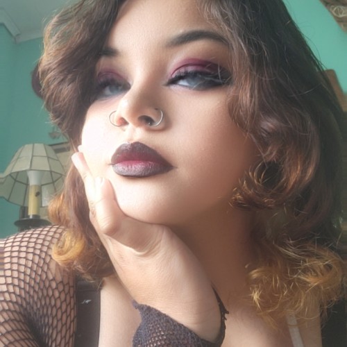 Gabriela R.