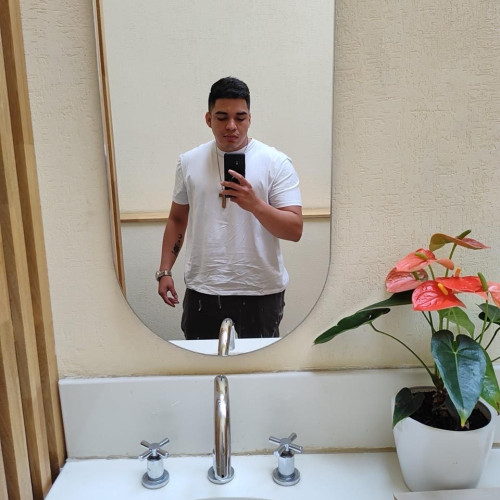 Gustavo M. profile photo