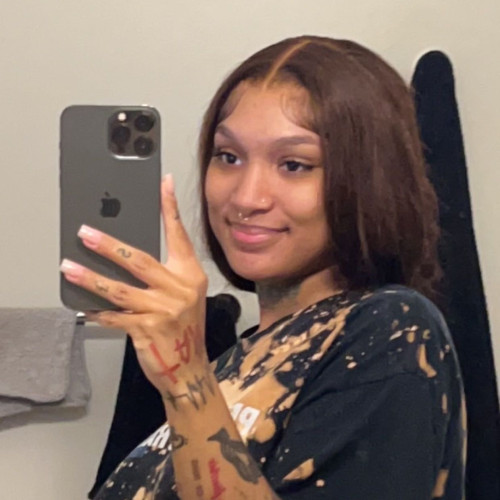 Alina C. profile photo