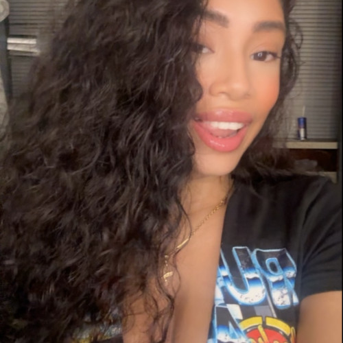 Laissa A.