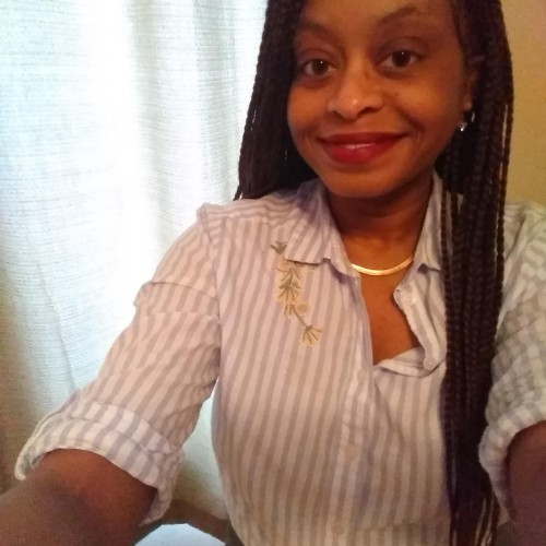 Dayna B.