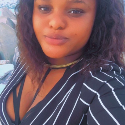 Esther H. profile photo