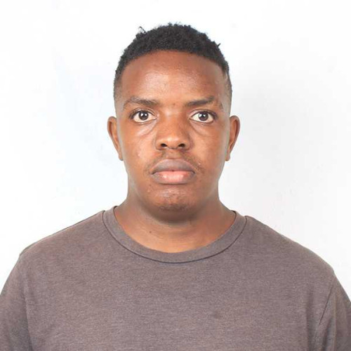 CYRUS C. profile photo