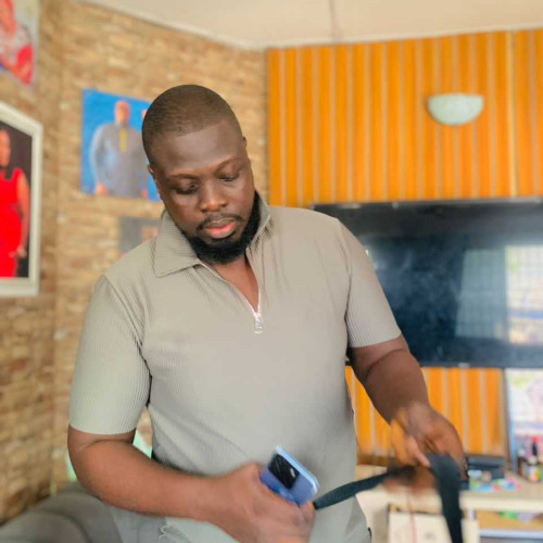 Kimiebi O. profile photo