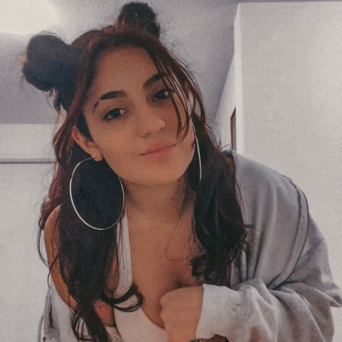 Mari S.