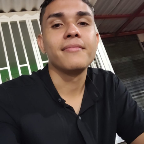 HUGO V. profile photo