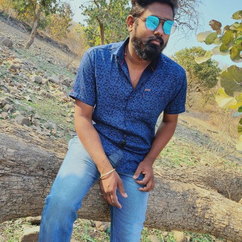 Piyush L.