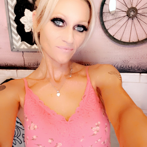 Allie J.