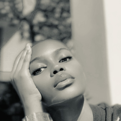 mary j. profile photo