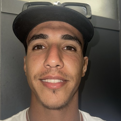 عيسى إ. profile photo