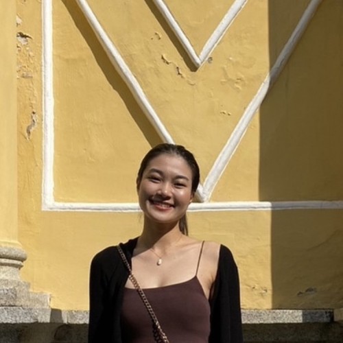 Rika S.