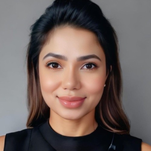 Cintia M.
