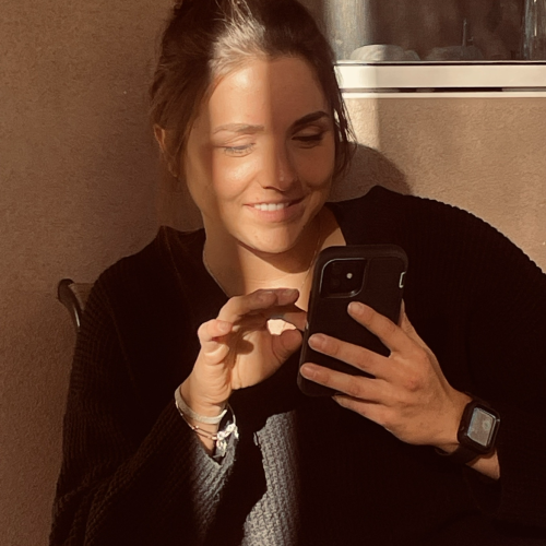 Brooke B.