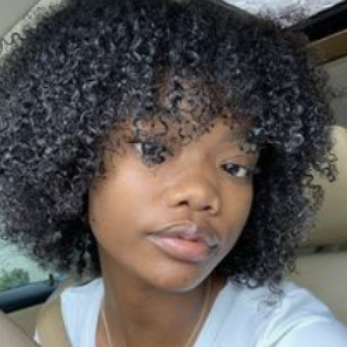 naomi d. profile photo