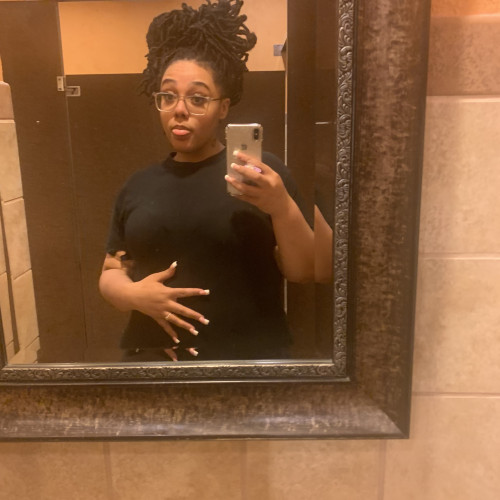 Emoni M. profile photo