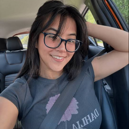 Lacey V. profile photo