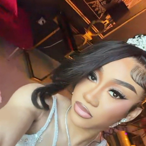    Ranae W. profile photo