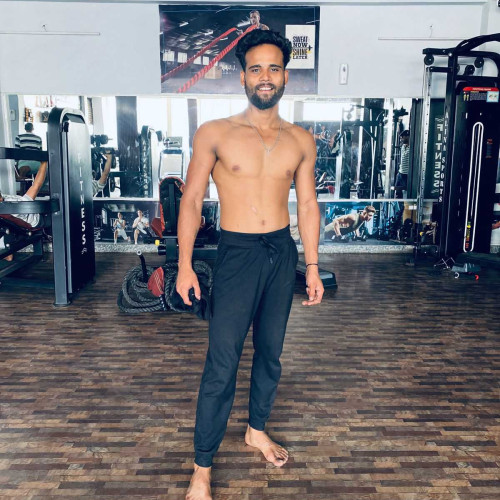 shiv n. profile photo