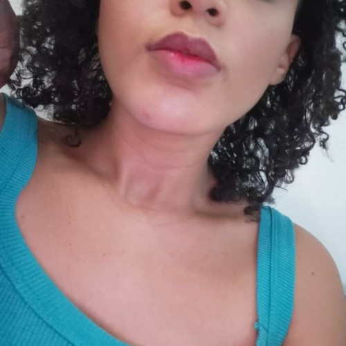 Laís  C.