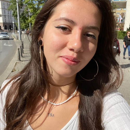 Mihaela P.