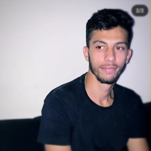 Ismail T.