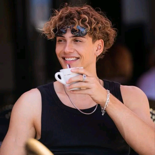 James  L. profile photo