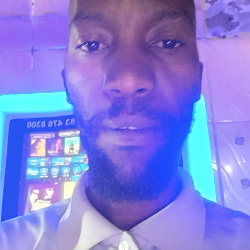 Lawrence G. profile photo