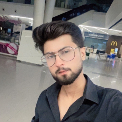 ethen  j. profile photo